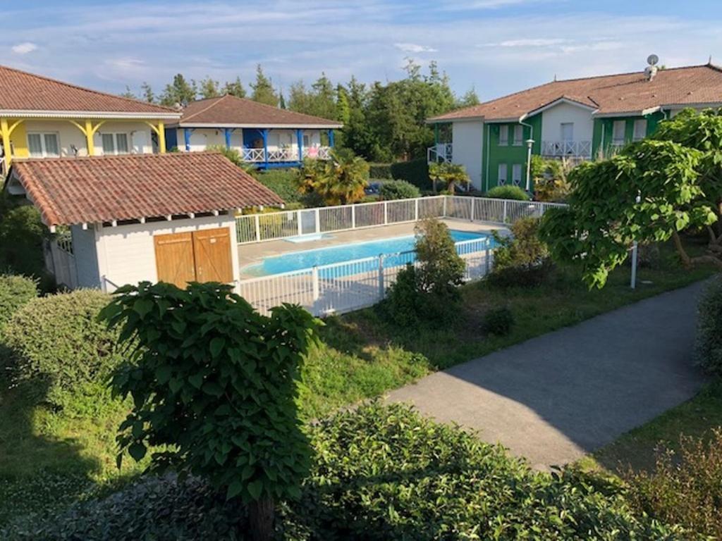Lillot Green Appartement 2 Chambres Сангине Экстерьер фото